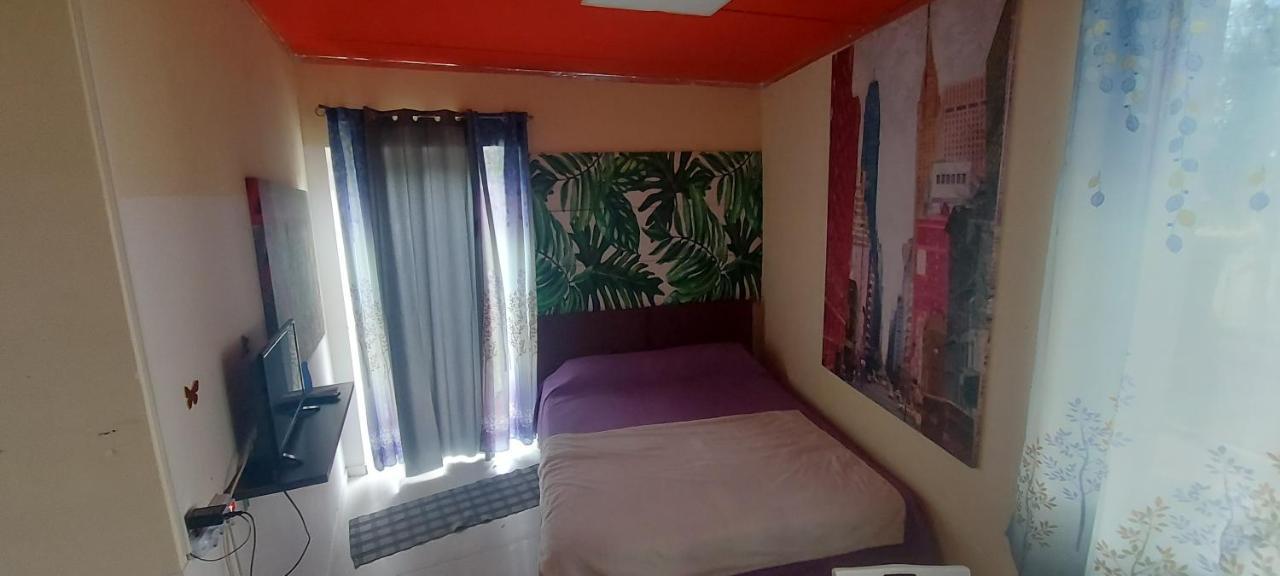 Stanza In Villa Con Giardino Con Box Doccia Idromassaggio Rent A Car Aci Bonaccorsi Kültér fotó
